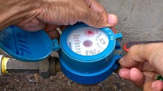 Home Water Meter  Whats Inside [upl. by Yasnyl]