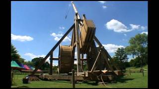 Warwick Castle Trebuchet [upl. by Araldo317]