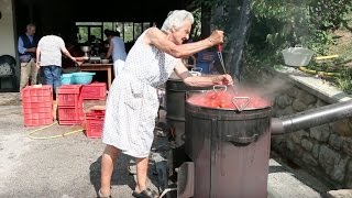 How to make tomato passata  Pasta Grannies [upl. by Gaylene]